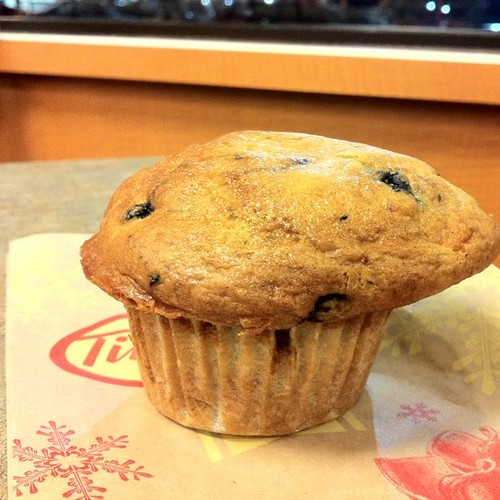 Low fat blueberry muffin at Tim Hortons. Hisakazu Watanabe Flickr