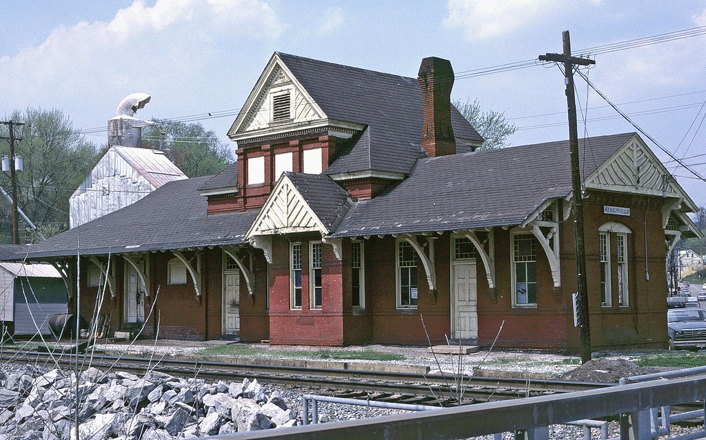 1884built Sykesville, MD,depot 201330 Apr 85PS Rick Wright Flickr