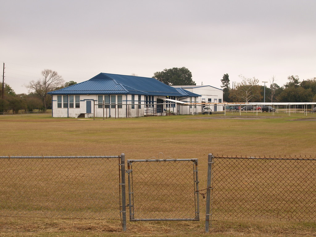 Pattison Texas a small old TX town School 2010 Buildings R… Flickr
