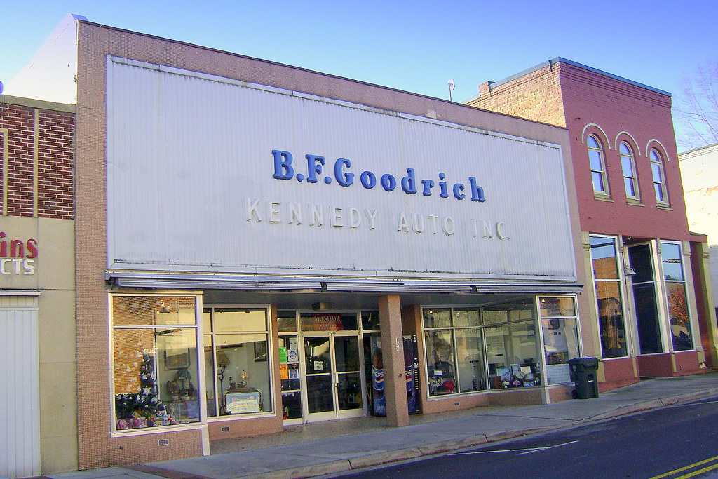JC Penny's, Kennedy Auto, Elkin NC, Downtown When I was gr… Flickr