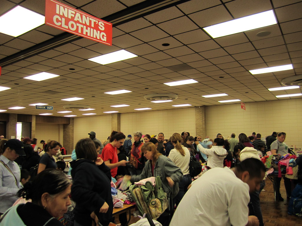 Junior League 2010 Bargain Blitz 060 MP Rodriguez Flickr