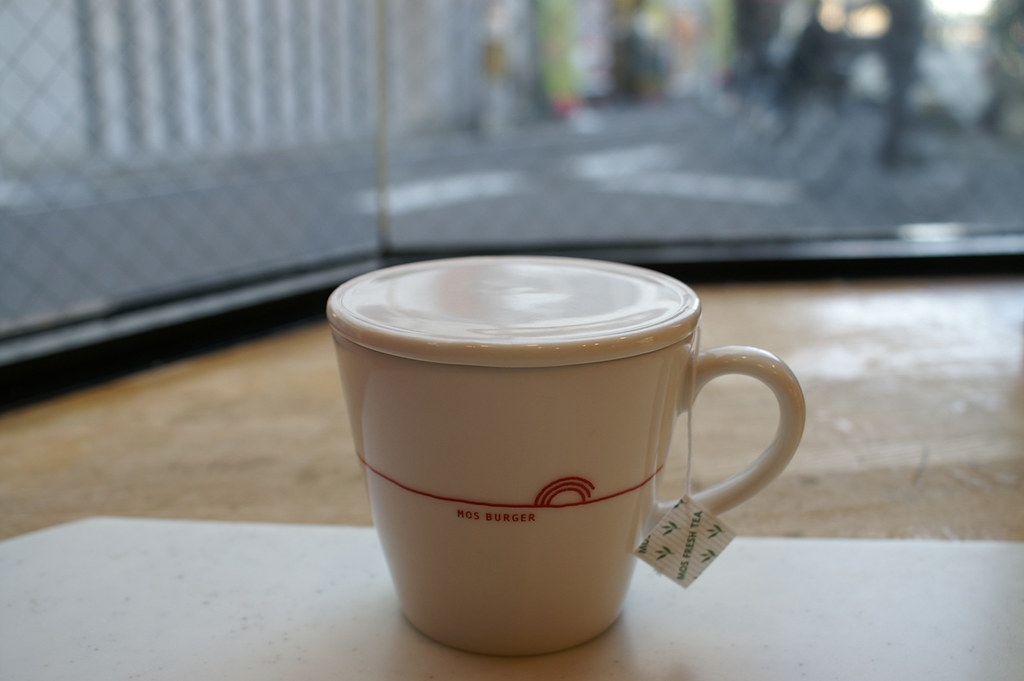 3/24 mos burger Hot milk tea at Mos burger in Oji kuu_nel Flickr
