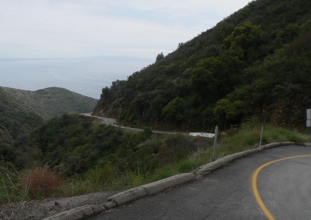Tuna Canyon Road A heck of a downhill. I can't imagine wha… Flickr
