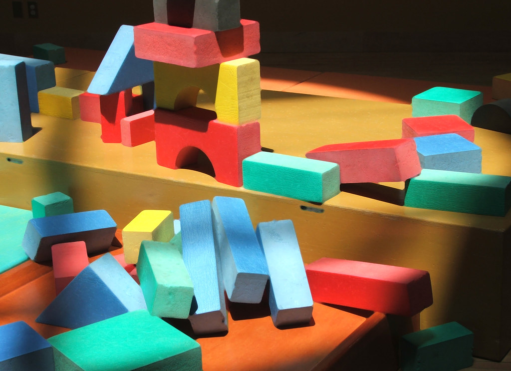 The Geometry of Building Blocks An experiment in compostio… Flickr