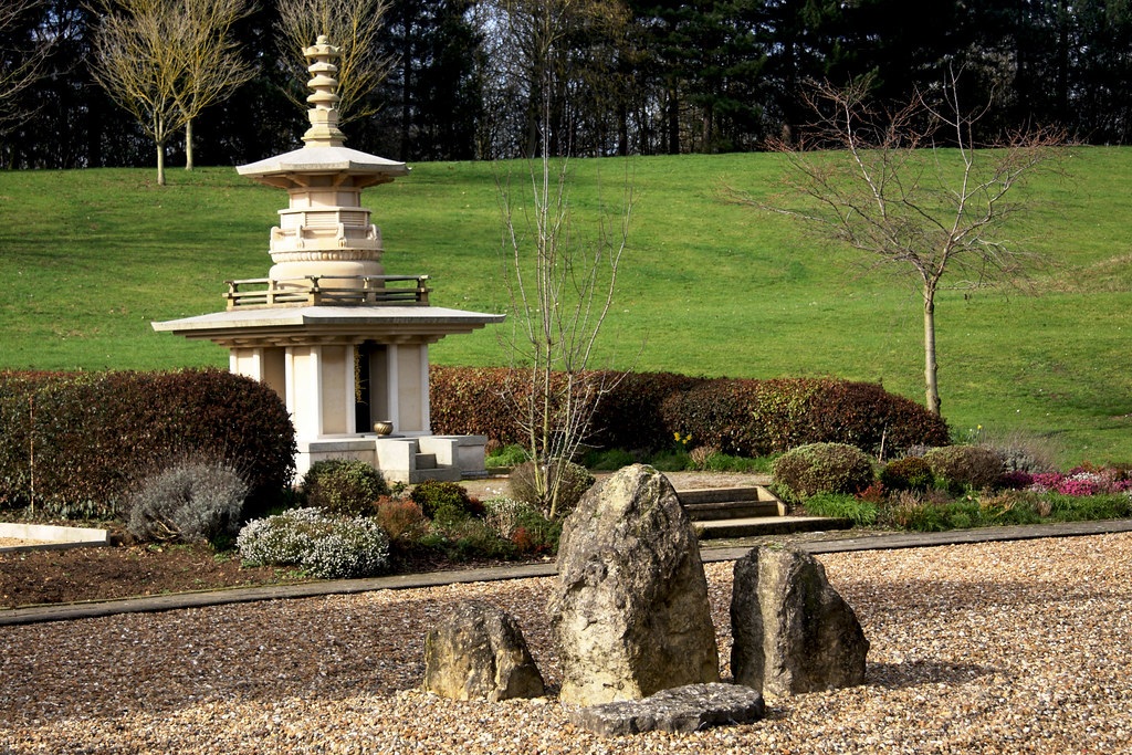 Willen_110224_0093_b Japanese Shrine at Willen Park, Mil… Flickr