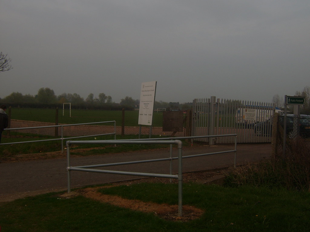 Newport Pagnell Town FC ground Willen Road Sports Ground… Flickr