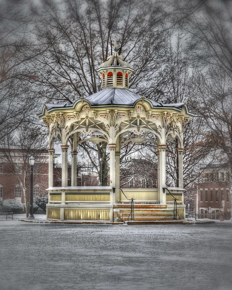 Medina Gazebo Downtown Medina, Ohio. Jeff Burcher Flickr