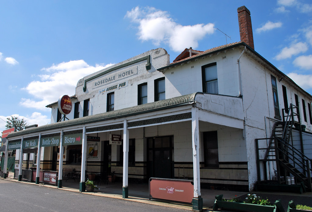 Rosedale Hotel, Rosedale Victoria, Australia Constructed 1… Flickr