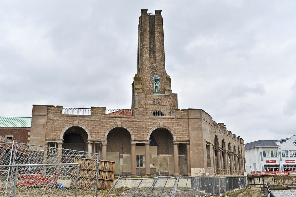 Asbury Park, New Jersey Old boardwalk steam plant and form… Flickr
