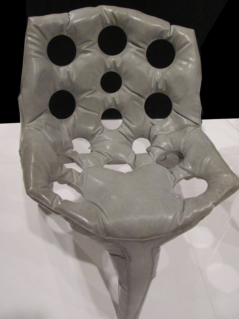 Remy & Veenhuizen Concrete chair, 2010. Concrete and steel… rocor