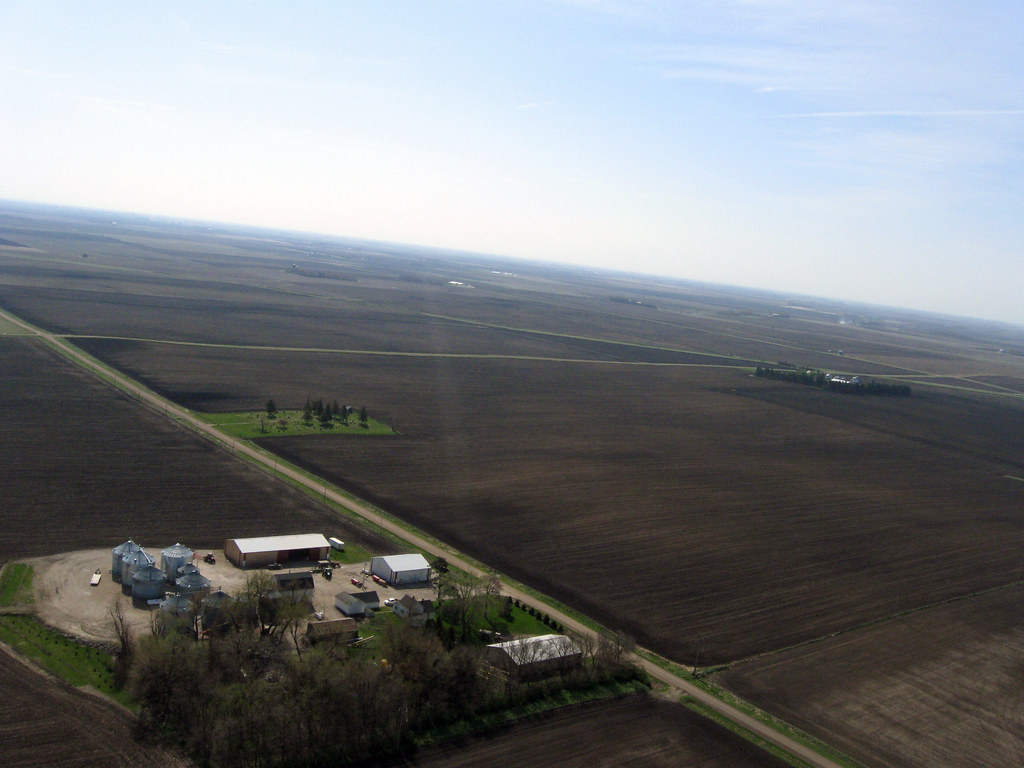 2011 05 07_2465 The farm near Ft. Dodge, IA where the ball… Flickr