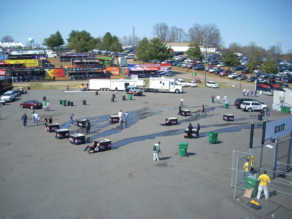 Martinsville Speedway Ridgeway, VA The Martinsville Speed… Flickr