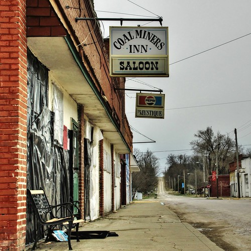 Nothing moves on Main Street Mystic, Iowa Lights in my hometown