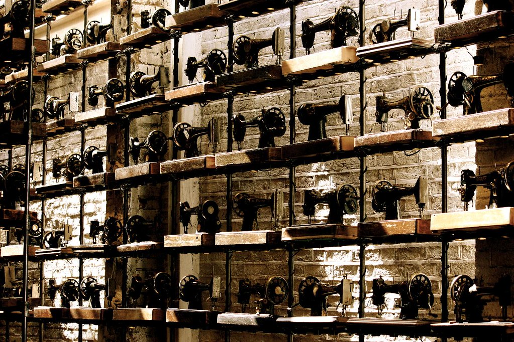 Historic sewing machines decoration in AllSaints, Portobel… Flickr