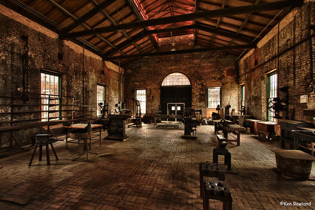 Railroad Metal Shop This is the old metal shop at the Roun… Flickr