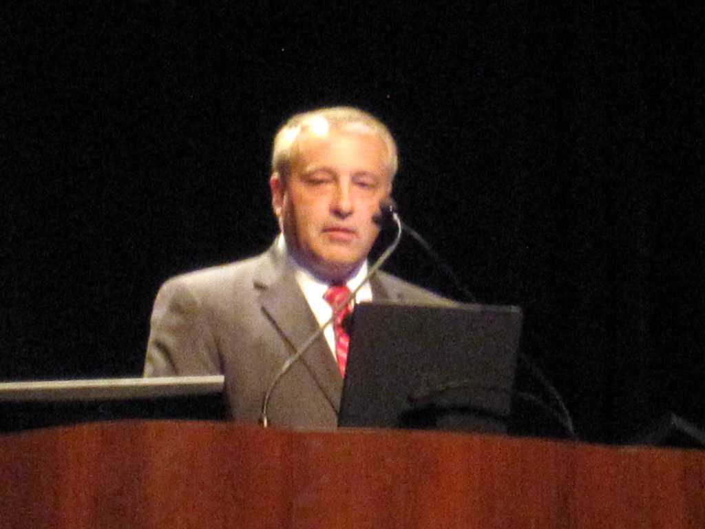 Bill Boswell talks about Teamcenter mobility strategy and … Flickr