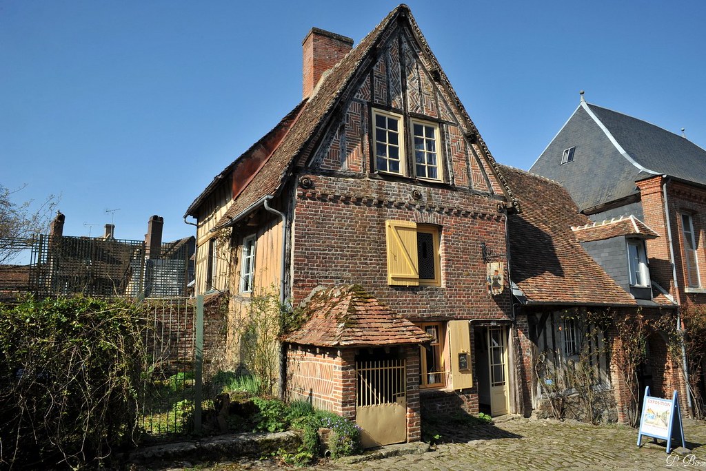 L Atelier Du Peintre Gerberoy Oise Gerberoy Est Classe Flickr