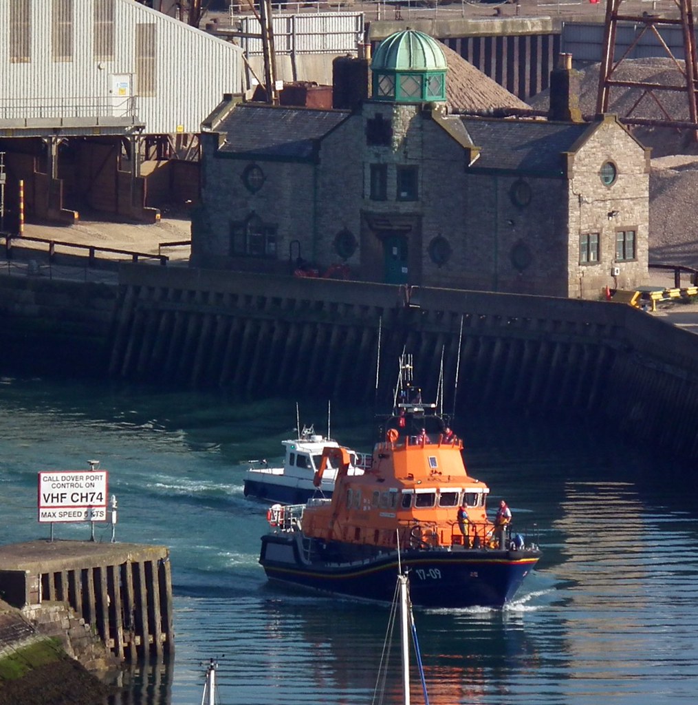 Dover Lifeboat 1709 Paul Doverpast.co.uk Flickr