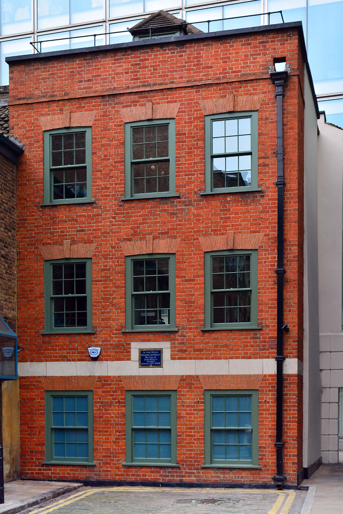 1a Stothard Place / EC2 Seen from Spital Yard, late C17 wi… Flickr