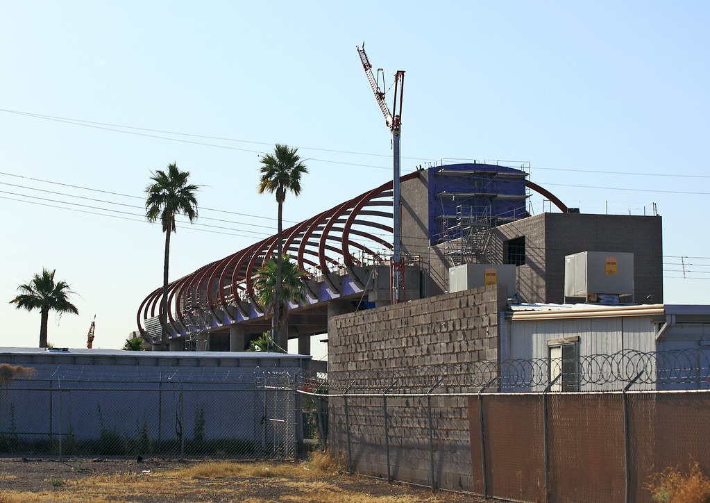 Sky Harbor People Mover, Job Site View from 41st Street of… Flickr