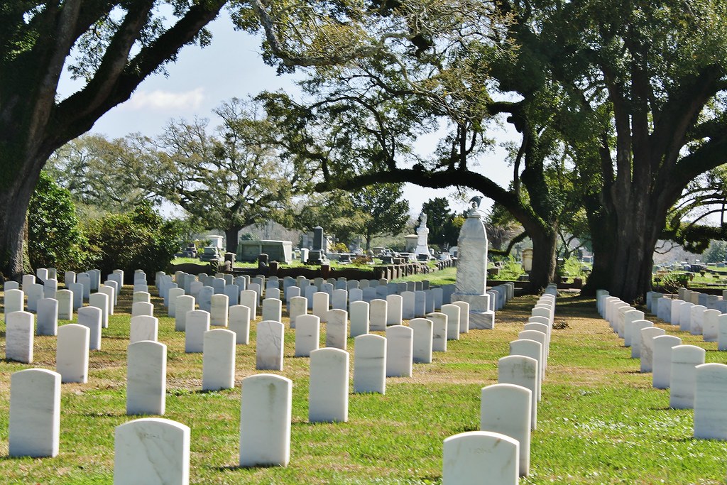 Mobile National Cemetery, Mobile, AL Amy Walker Flickr