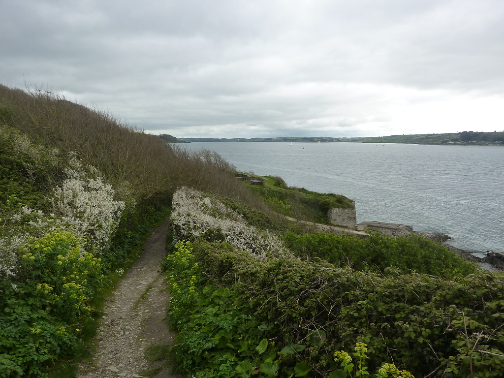 Pendennis Path The path from Pendennis Point to Falmouth i… Flickr