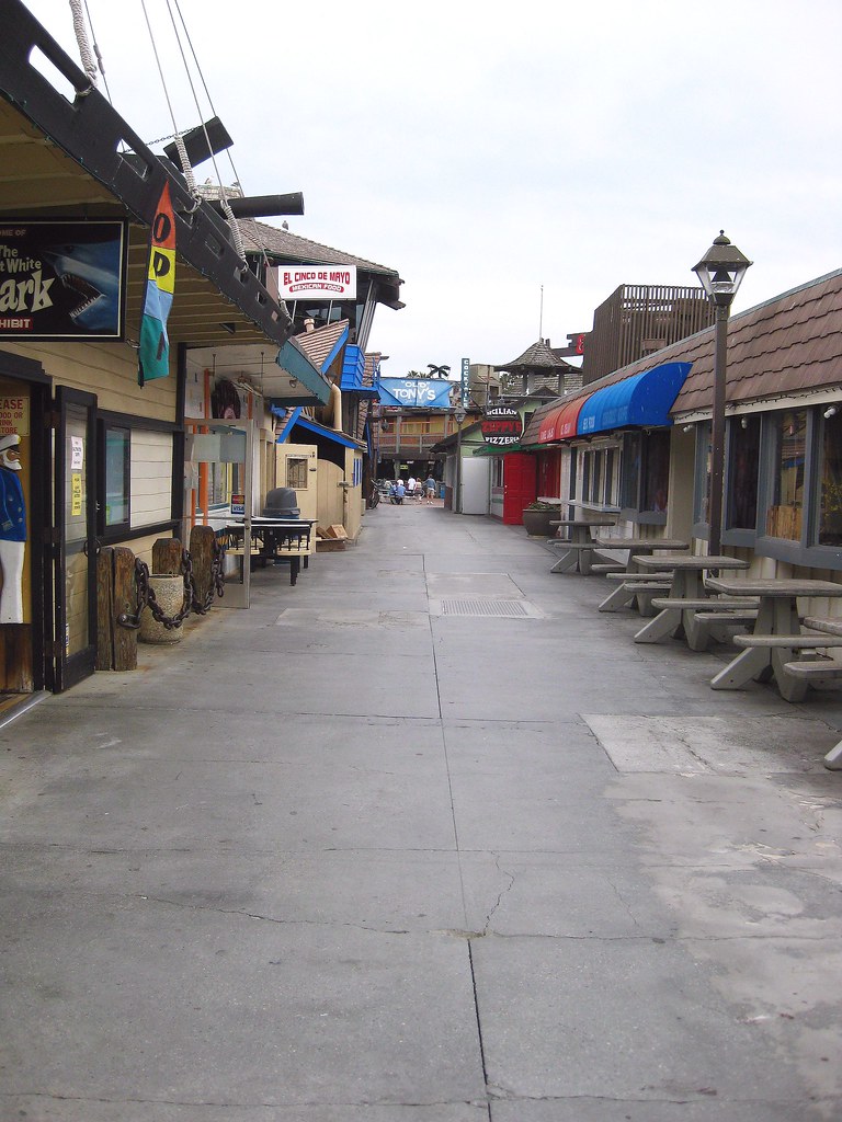 Shops on the Redondo Beach Pier 2 Amy Coyle Flickr