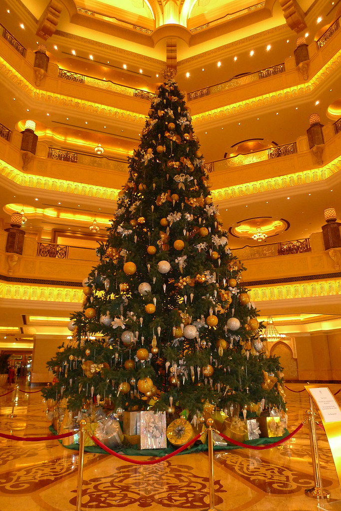 Emirates Palace Hotel the most expensive Christmas tree in… Flickr