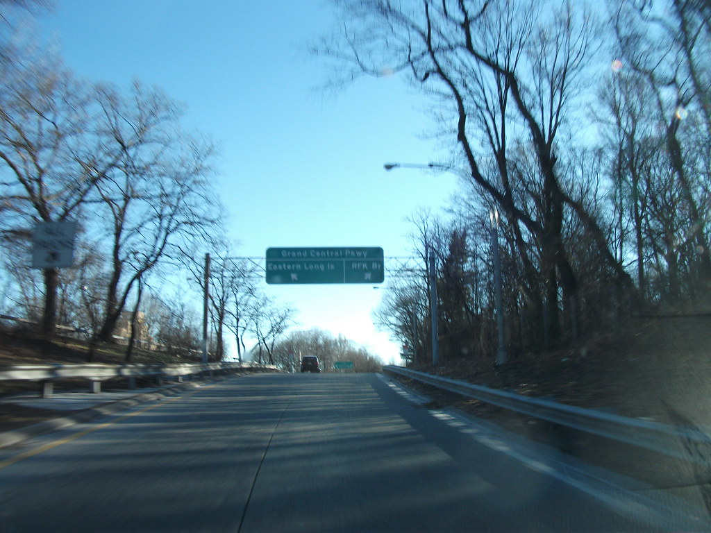 Cross Island Parkway Queens, New York Cross Island Parkw… Flickr