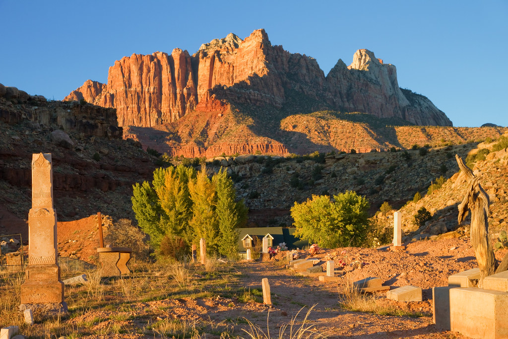 Rockville, Utah Cemetery, 2 of 2 Zion National Park canyon… Flickr