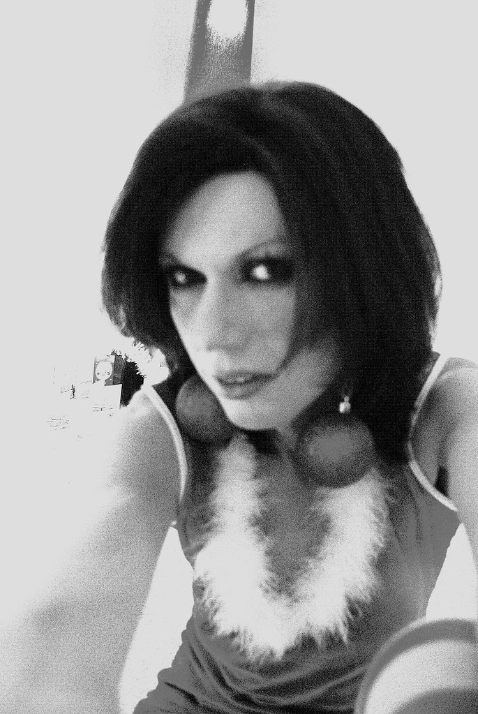 Pair of Not Red Balls 22nd December 2010 Claire Louise Flickr