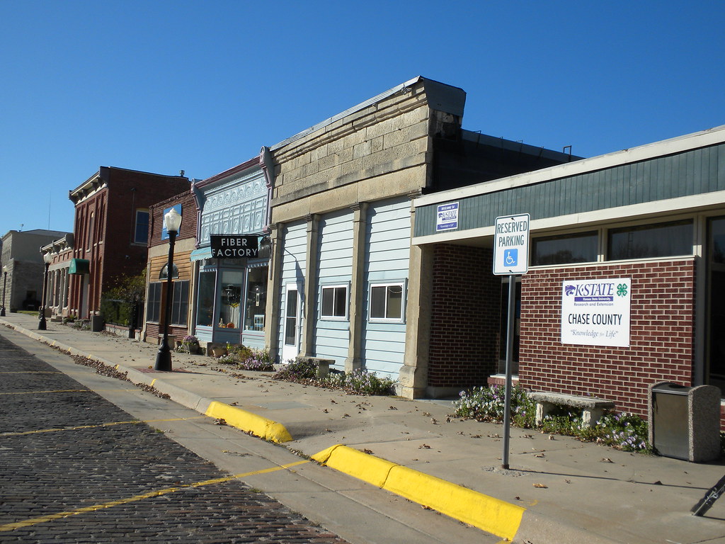 FH Cottonwood Falls MM 26 Kansas Byways Flickr