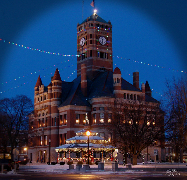 Flickriver Photoset 'Christmas in Bryan, Ohio 2010' by Tim Tonjes