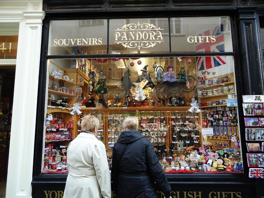 Pandora Gift shop in York Pandora Gift shop in York Flickr