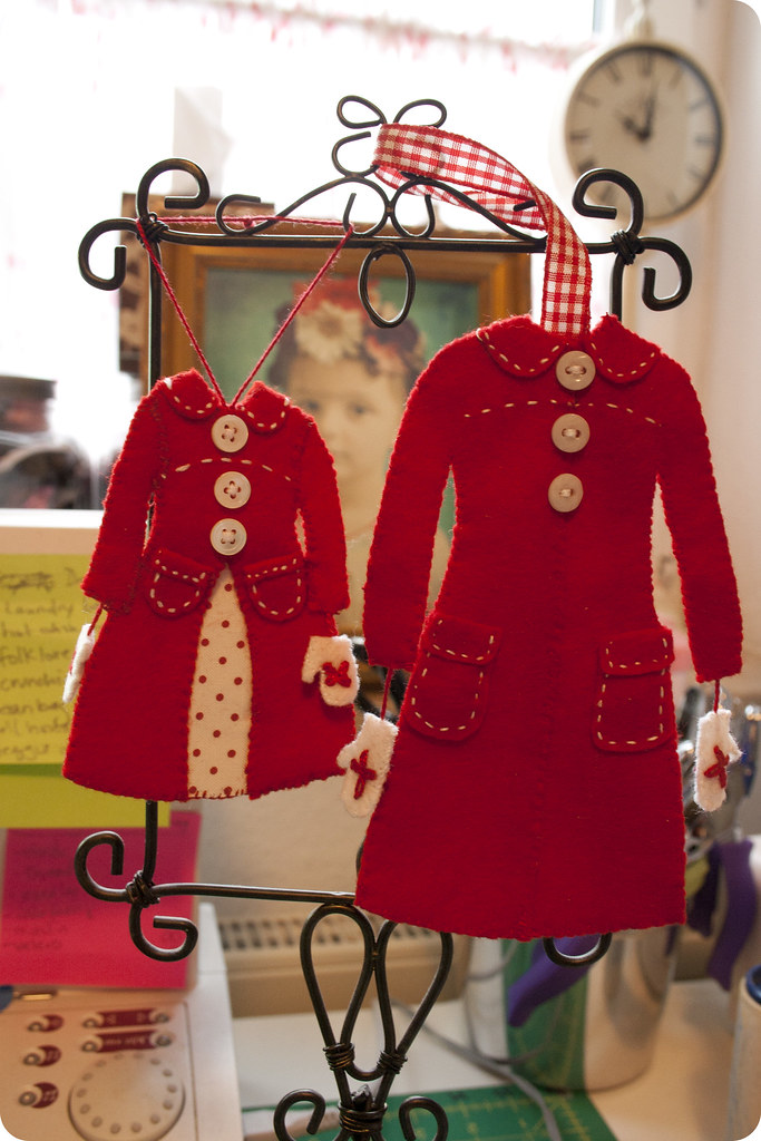 wool felt red coat ornament my coat inspired from the one … Flickr