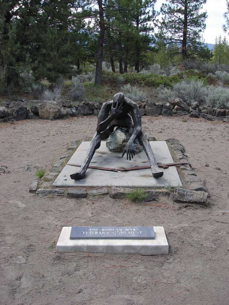 Veteran's Memorial in Oregon Veteran's Memorial in Oregon Flickr