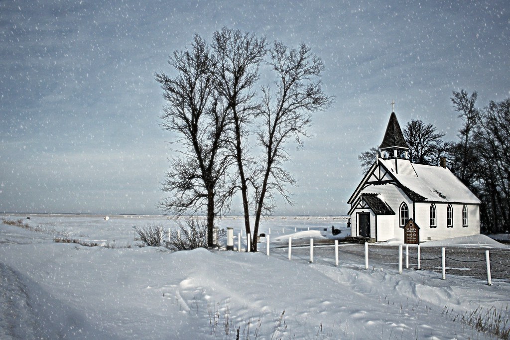 Little church on the prairie Near Poplar Point, Manitoba Flickr