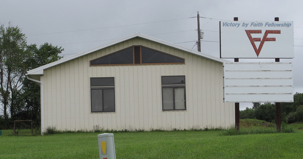 Victory by Faith Fellowship, Edgar Springs (Mo.), 7 July 2… Flickr