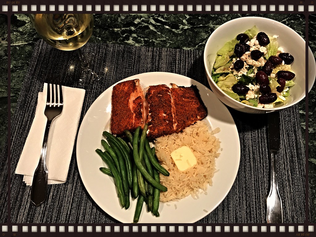 Grilled cajun spiced salmon with organic green beans, Basa… Flickr