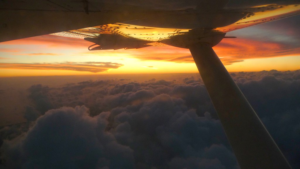 Flight from Quepos to San Jose , Costa Rica Flight from Qu… Flickr