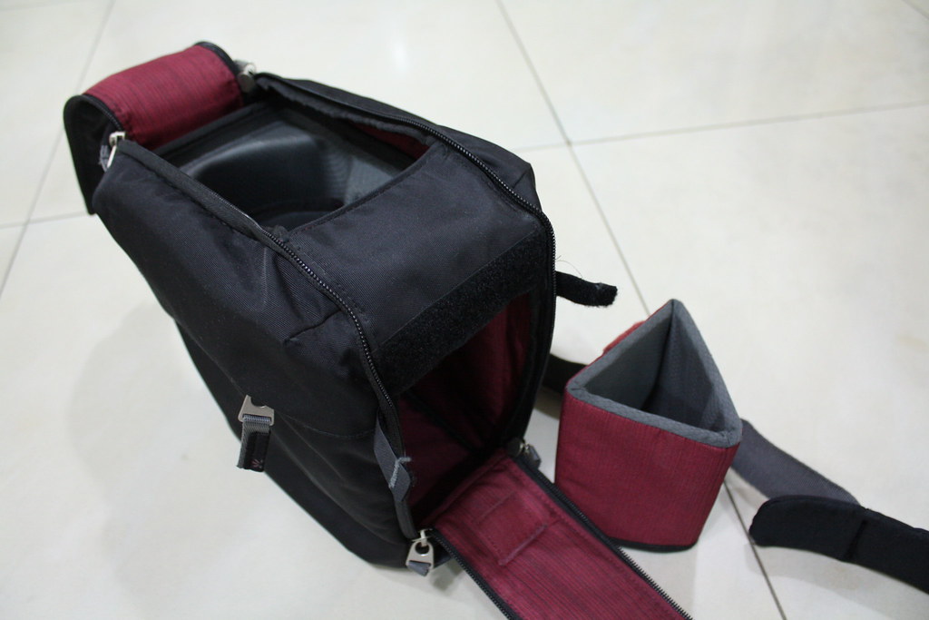 IMG_0054 Case Logic SLR Camera Sling Sling bag for camera … Flickr