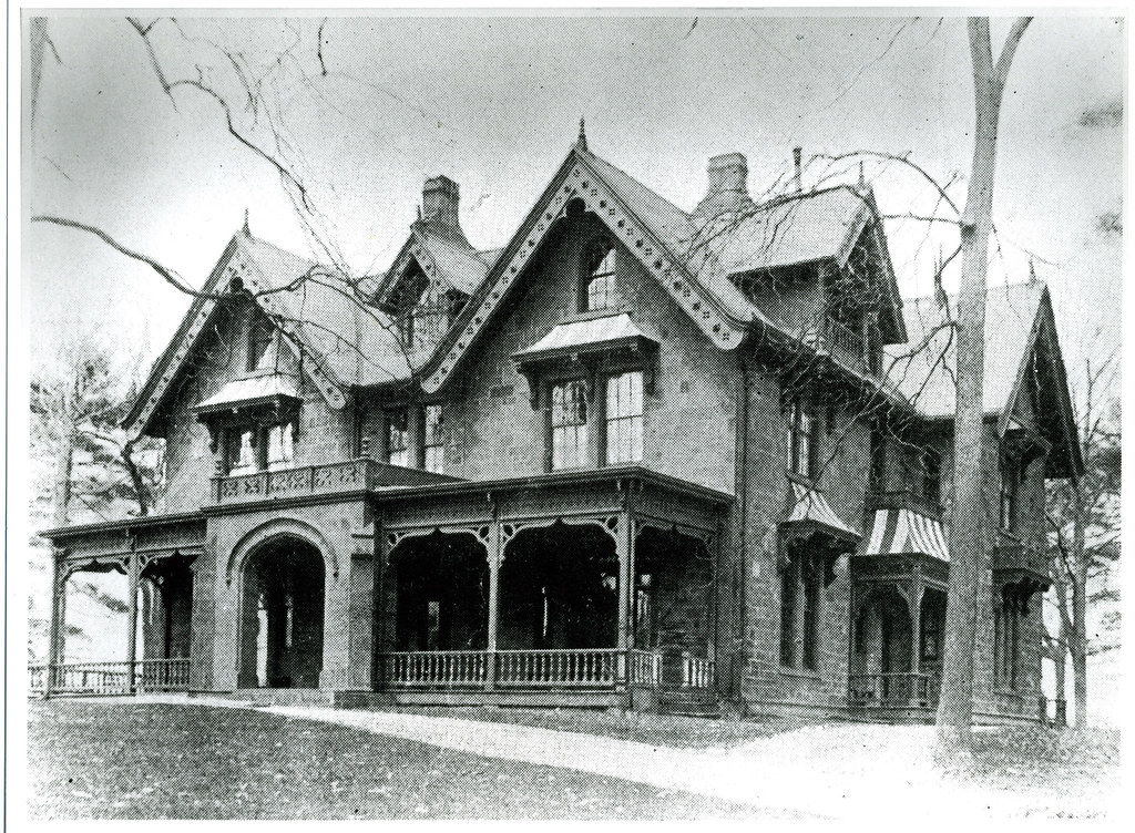 Hoyt House ("The Point") The Hoyt House, also known as "Th… Flickr