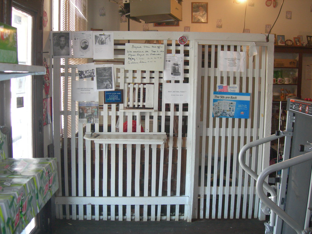 Bryant's Store KY Post Office From 19331989, the post off… Flickr