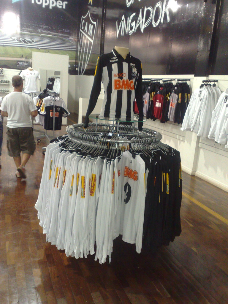 Loja do Galo Bairro de Lourdes (Belo Horizonte, MG Bra… Flickr