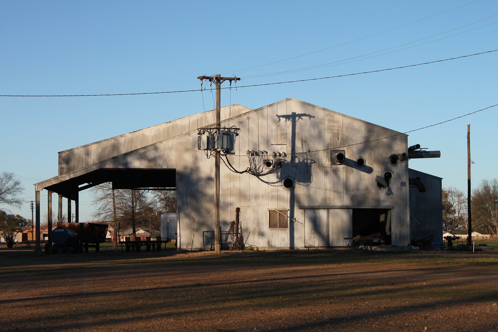Tutwiler Gin Just about every town in the Mississippi Delt… Flickr