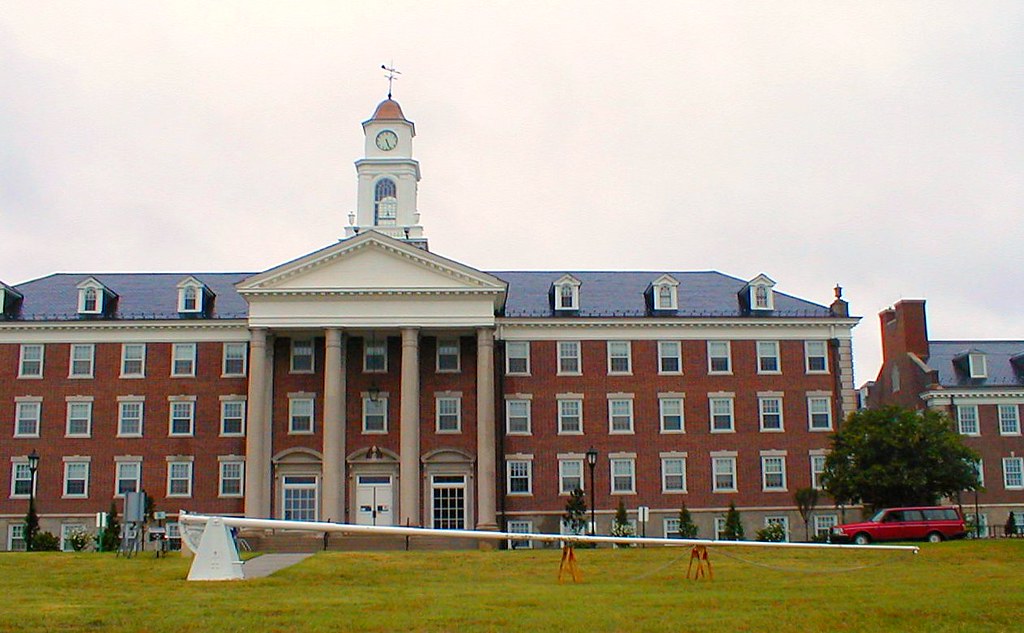 USDA BELTSVILLE MARYLAND A rare shot of the "horizontal" f… Flickr