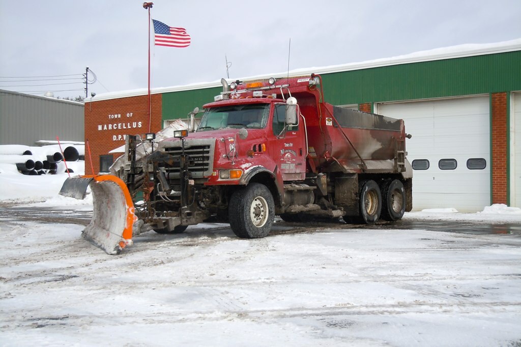 Large Marcellus NY snow plow Town of Marcellus NY snow plo… Flickr