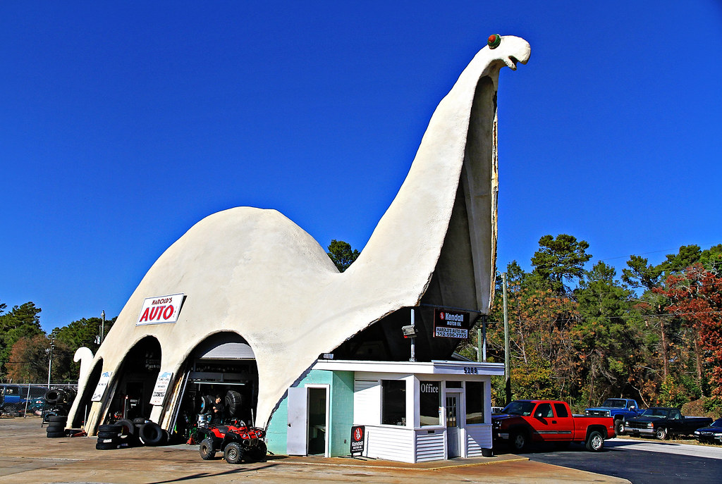 HAROLD'S DINO HAROLD'S AUTO Highway 19, near Weeki Wache… Flickr