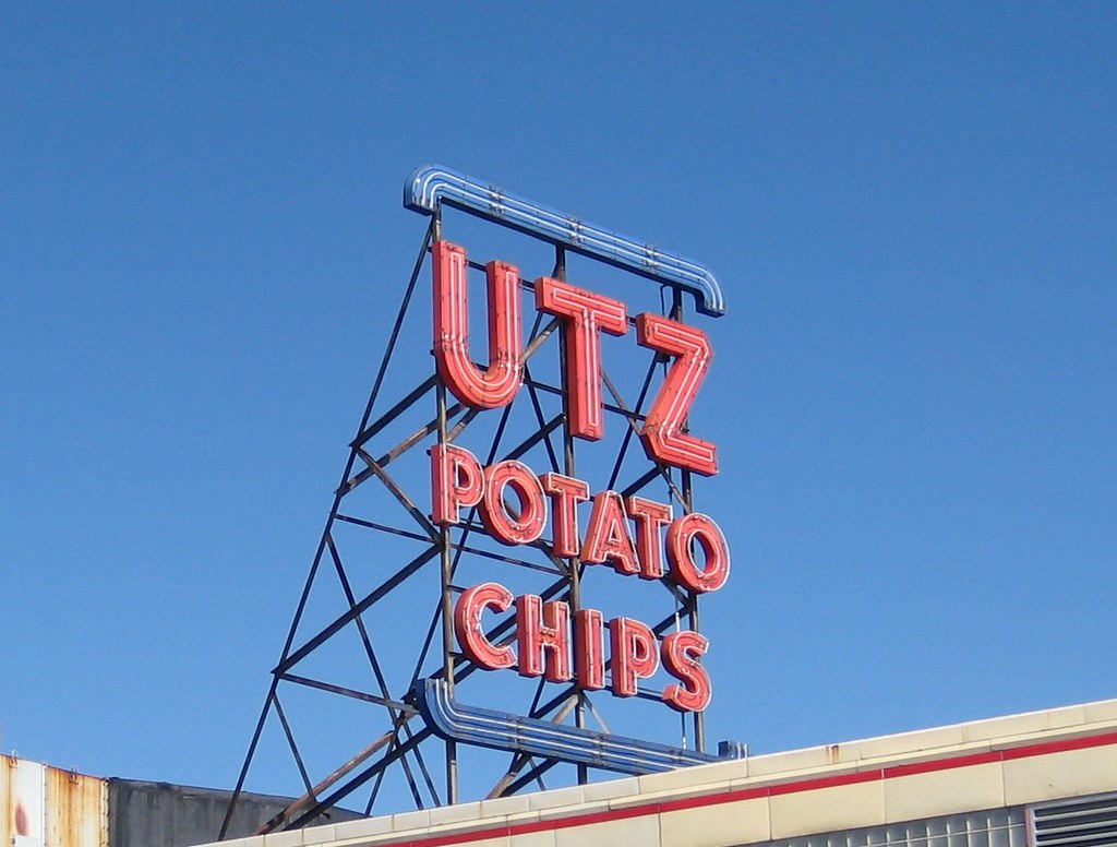 Utz in Neon A major industry in Hanover is pretzels and ch… Flickr