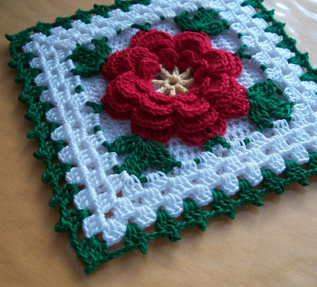 Thread Potholder Crocheted from Vintage Pattern This new p… Flickr